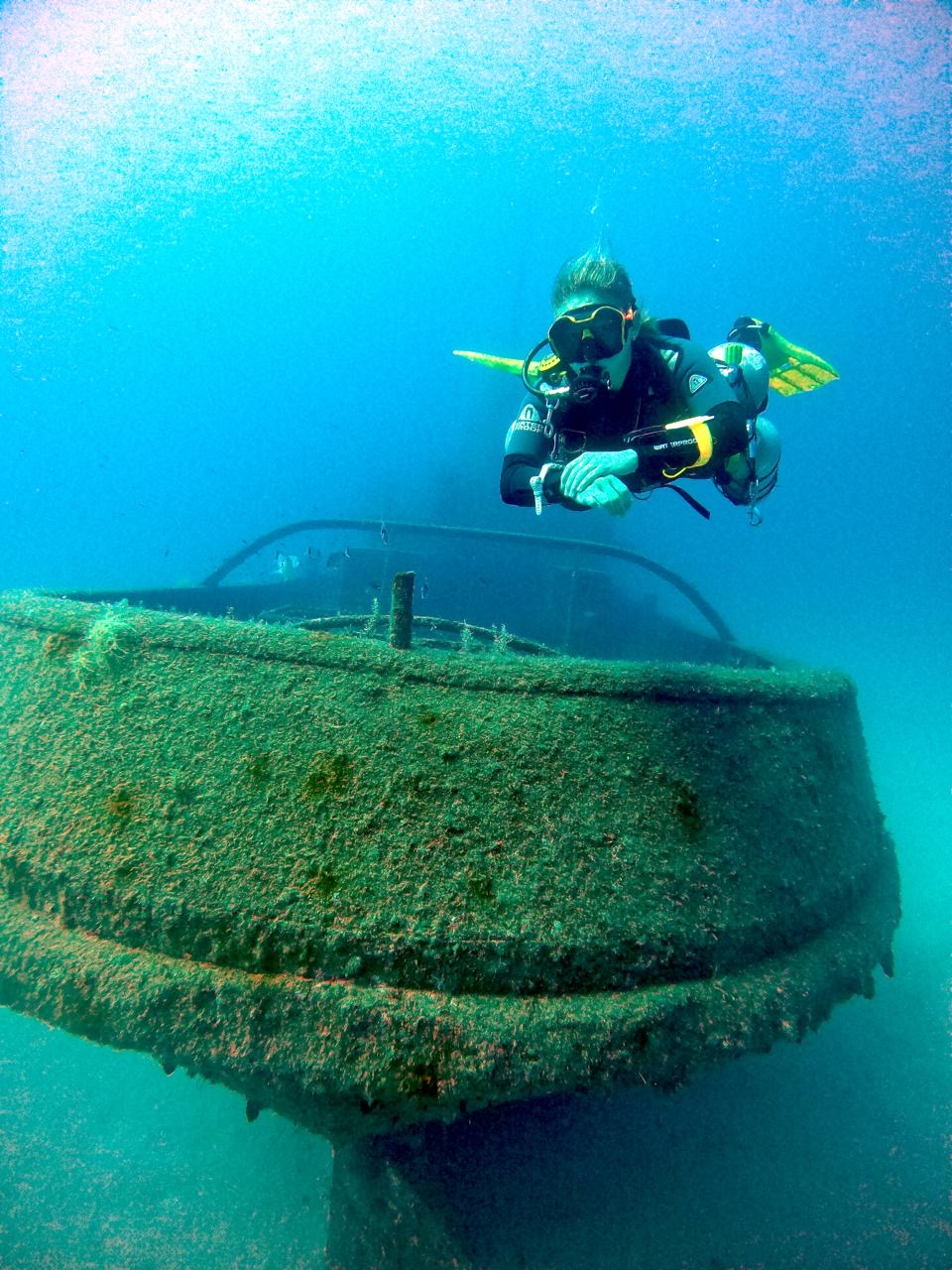 Exploring the Tugboat Rozi